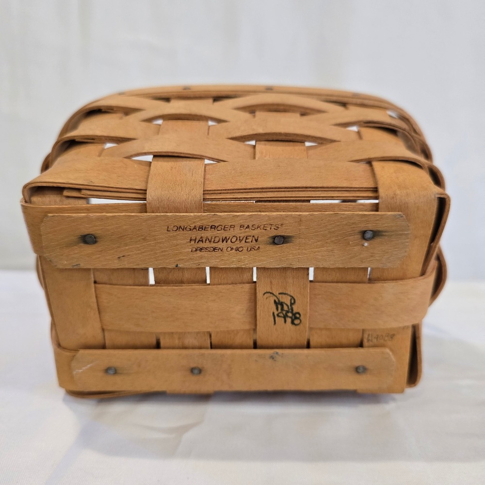 Longaberger Basket Handwoven Dresden OH 1998 Small Woven Basket Leather Handles - Picture 6 of 10